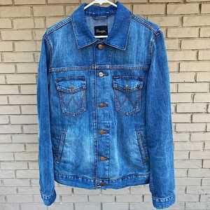 NWOT Wrangler Jean Jacket